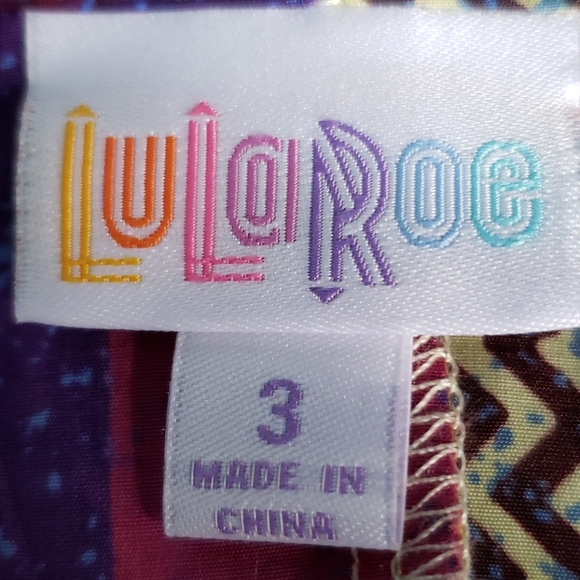 LuLaRoe Colorful Overlay Blouse Women's Size Medium NWT - Picture 4 of 7